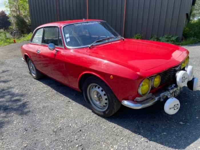 Alfa Roméo coupé bertone 1600 junior 0