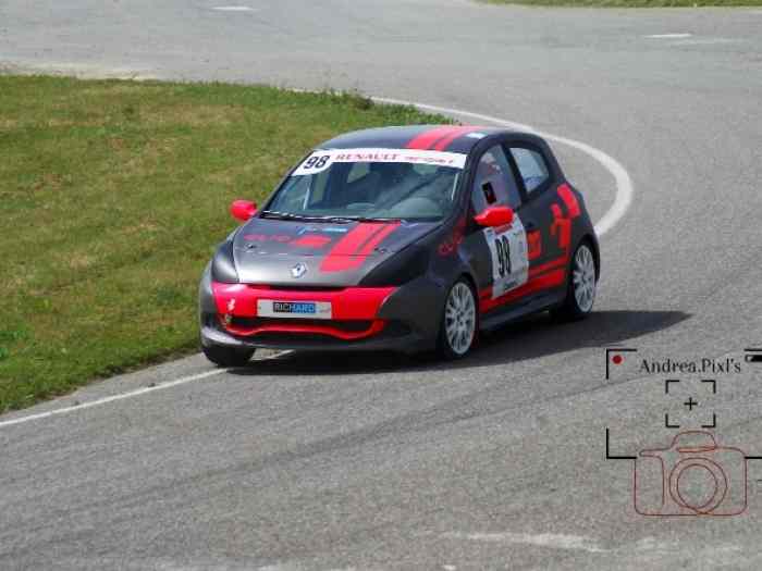 Clio 3 rs fol car