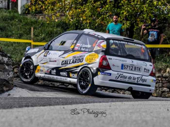 Clio Sport Top 0