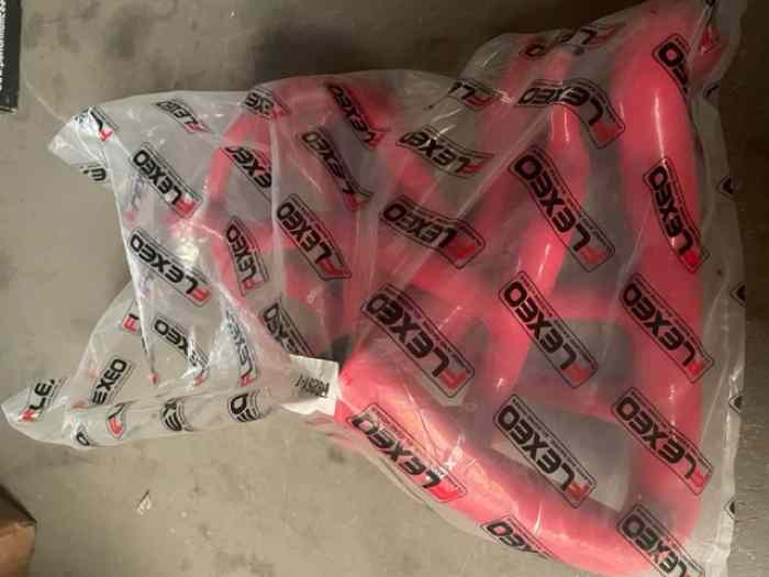 Kit 5 durites eau rouges 206 RC