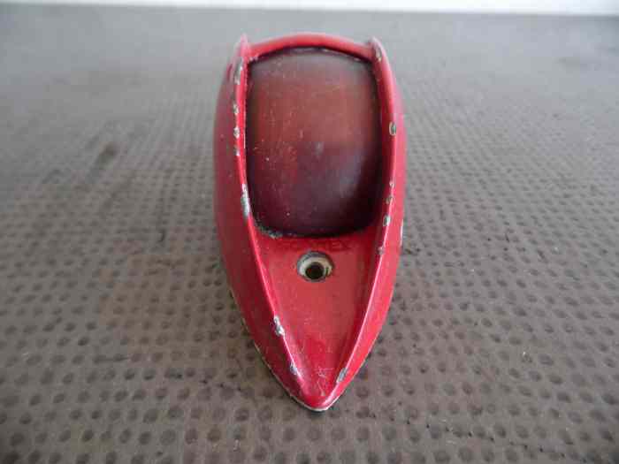 CABOCHON FEU CLIGNOTANT LATERAL RENAULT 4CV, JUVAQUATRE, DAUPHINE & FREGATE 3