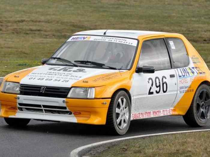 caisse 205 GTI