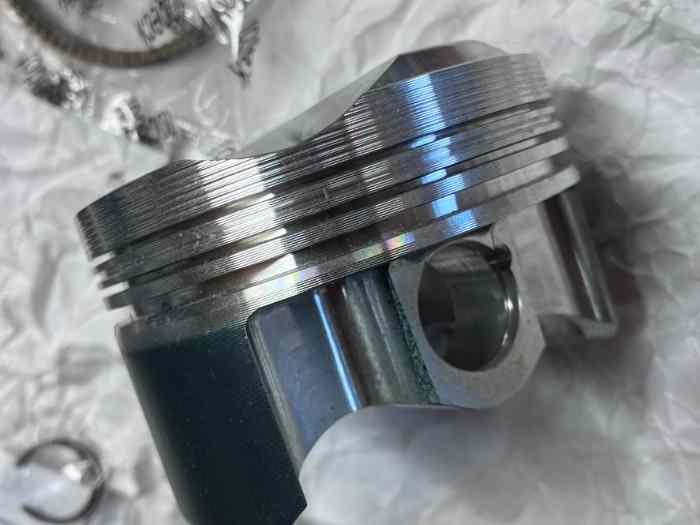 Pistons forgés Wossner Peugeot 306 S16 1