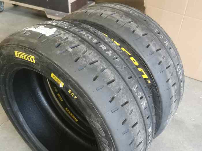 Pneus Pirelli 16