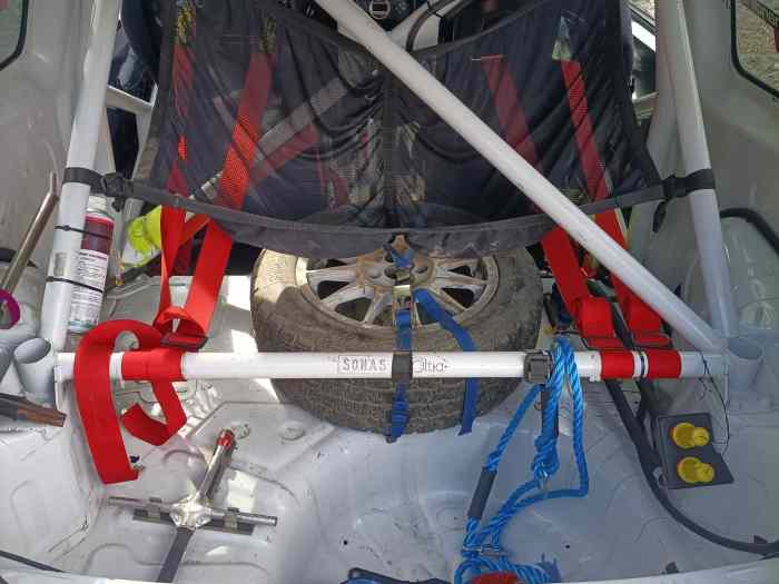 TWINGO R1 FIA 3