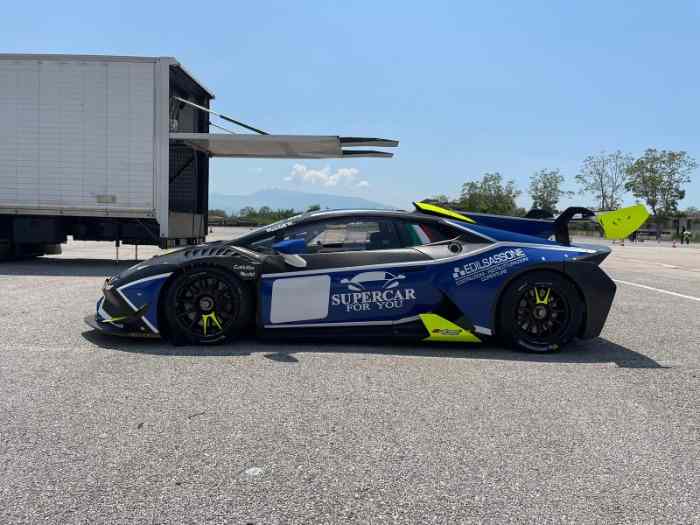 LAMBORGHINI Huracan SuperTrofeo EVO 2