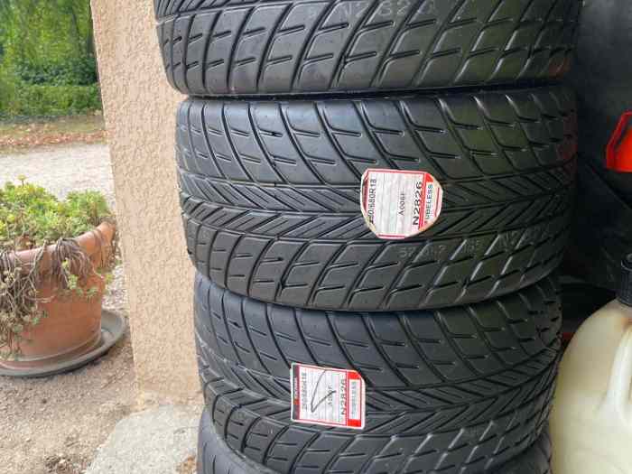 4 pneus N2826 Pluie Yokohama 280/680R1...