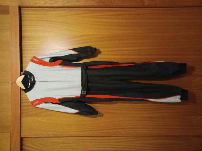 Vends combinaison Marina Racewear T48