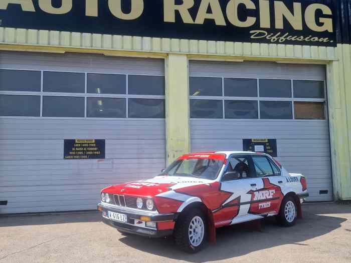 BMW 325ix VHC PTH / TERRE ou ASPHALTE !! ( location ou vente ) 2