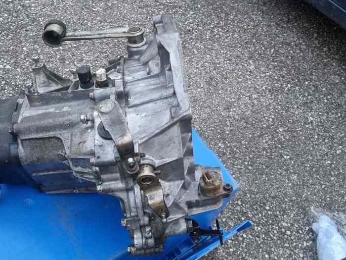 Guide De Butée D'embrayage Pour Boîte De Vitesse Peugeot 205 1.3 Rallye - Neuf