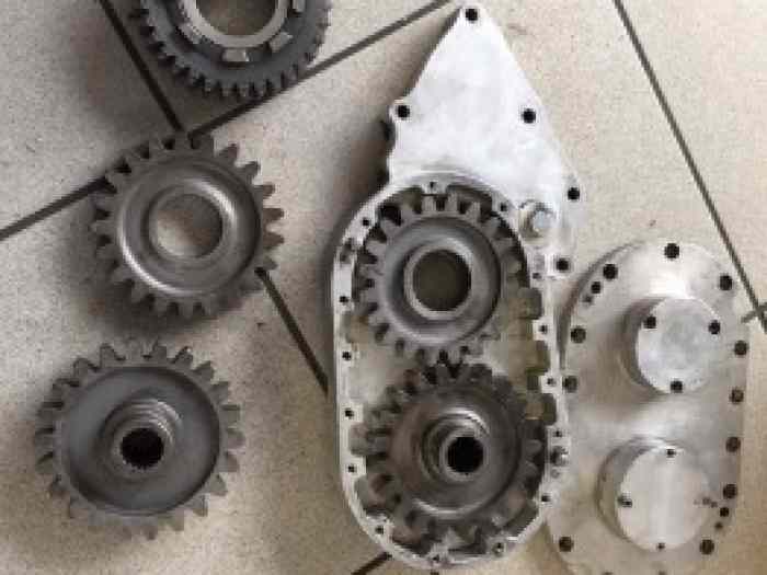 Hewland FG400 4X4 Parts 1