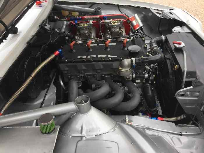 OPEL MANTA 400 Groupe B VENDUE 3