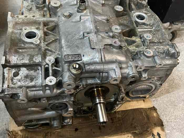 Bas moteur Subaru sti wrx 0