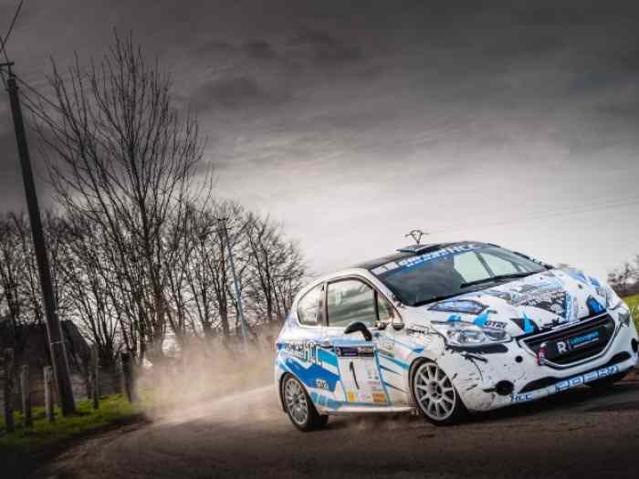 Peugeot 208 R2B