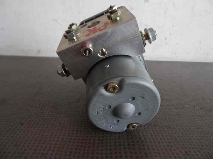 UNITE HYDRAULIQUE ABS 99635575503 PORSCHE 996 & BOXSTER 986 2