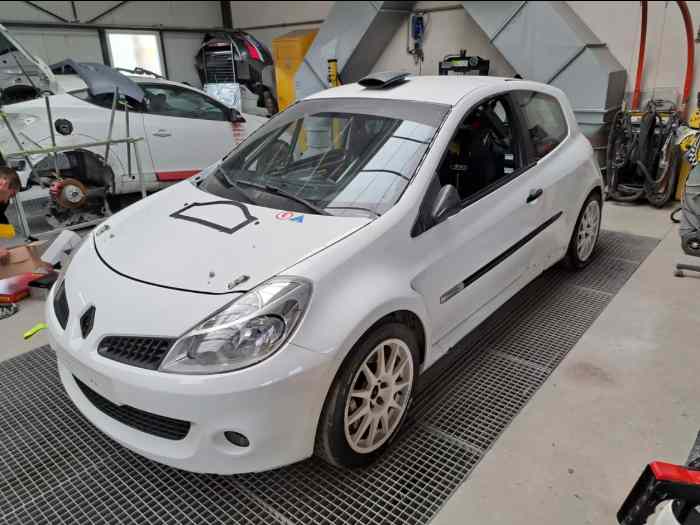 Clio r3 max nouveau prix 2