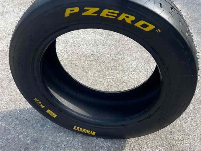 2 Pneus Pirelli