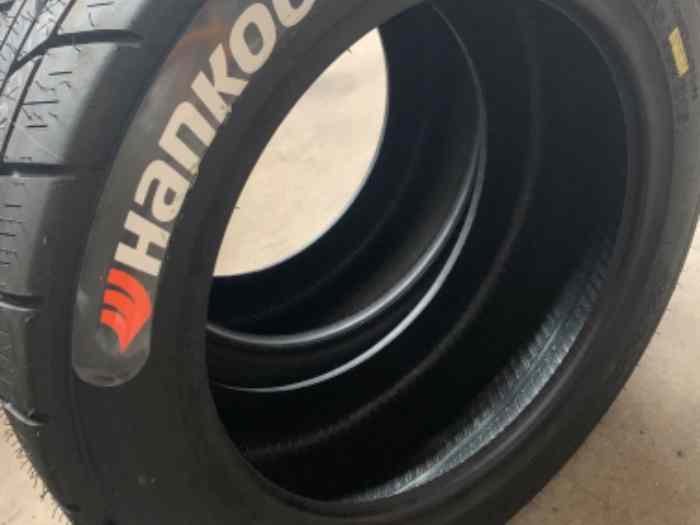 Vends pneus hankook en 15 1