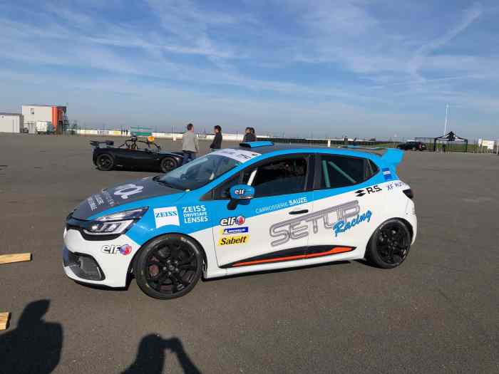 CLIO 4 CUP x98 PARFAIT ETAT REVISEE GR...