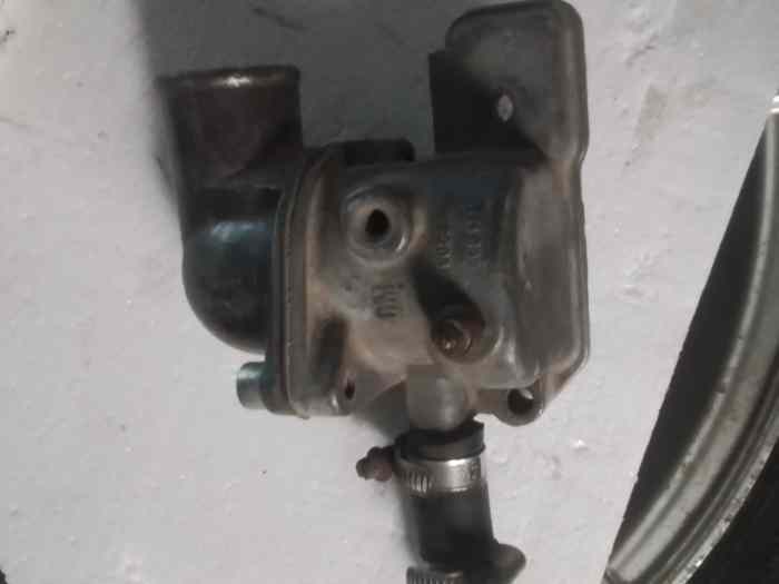 Pipe à eau pour montage en carburant sur moteur CIH OPEL 1