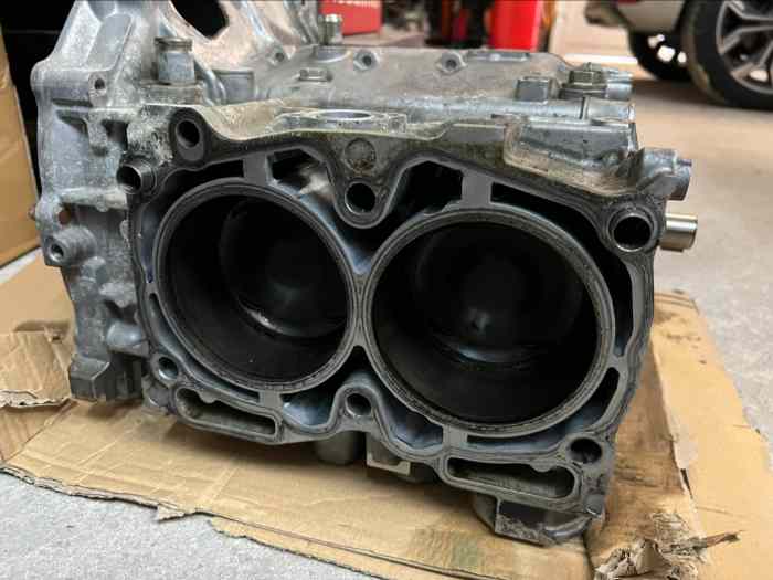 Bas moteur Subaru sti wrx 1