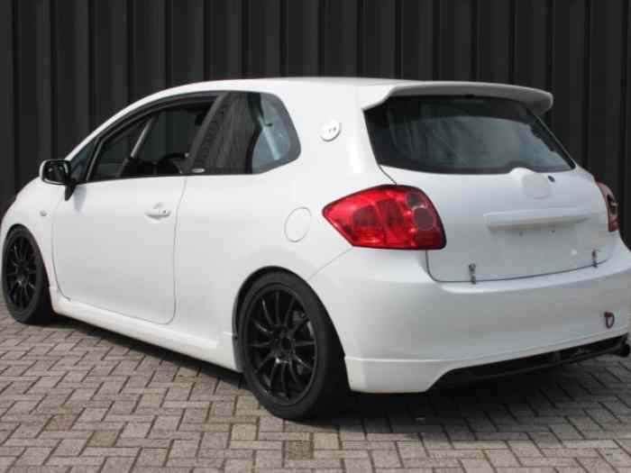 TOYOTA AURIS 2.2 D4D CUP 1