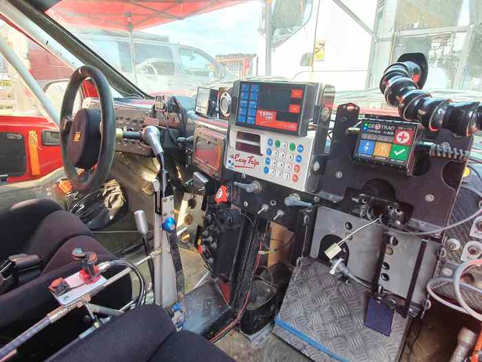 AV Buggy Rallye Raid 2 RM V8 6.2L FIA T1 ex MD Sport 3