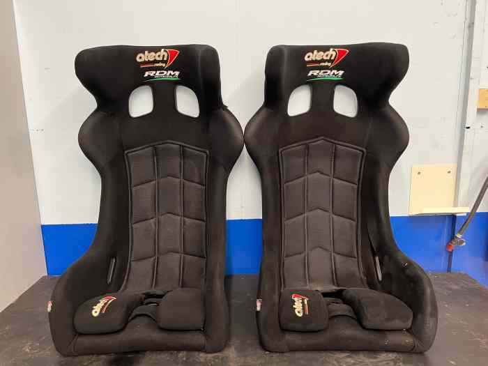 Vends 2 bacquets atech racing 0