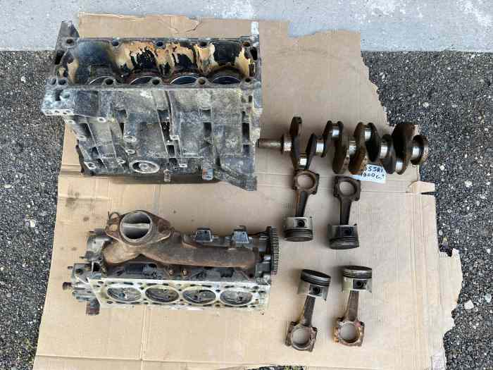 PIECES MOTEUR PEUGEOT GTI 1900 0