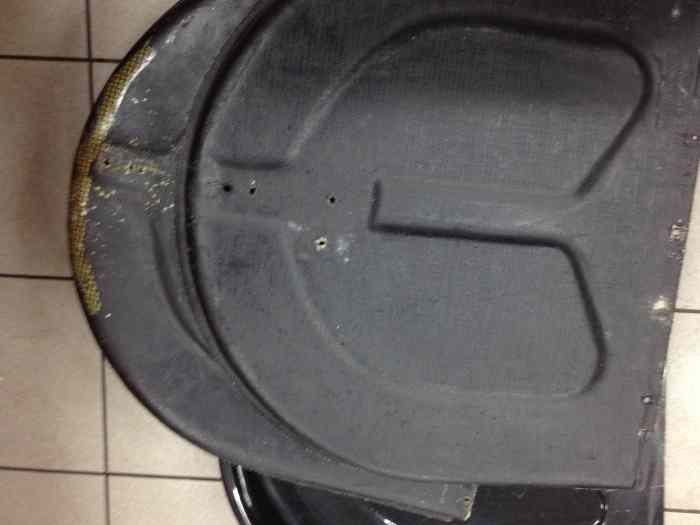 2 portaruota universali in carbonio