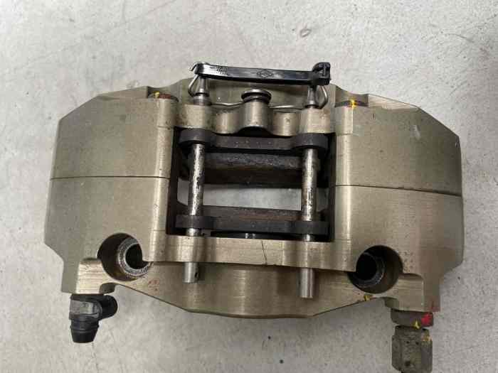 Achète étriers AR Brembo 2 pistons 206...