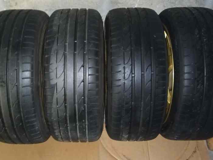 4 ROUES PNEUS BRIDGESTONE POTENZA S001 JANTES REVOLUTION 8 PAR 17 SUBARU 1