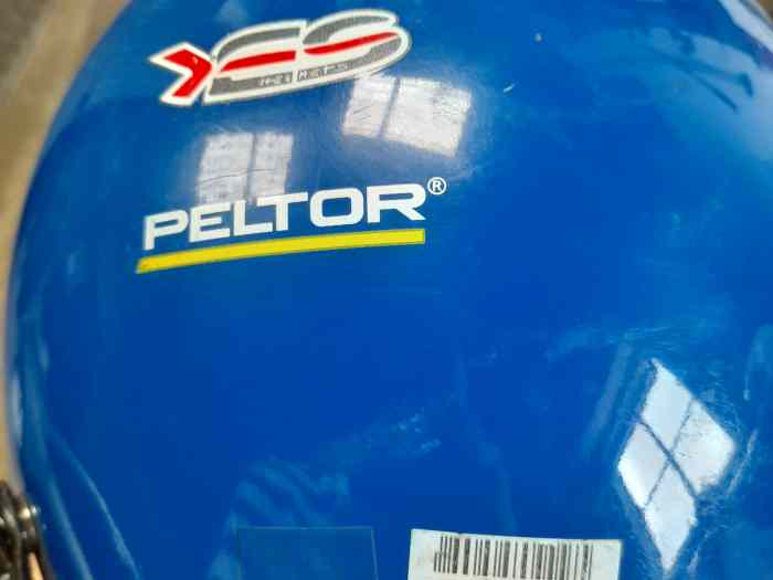 CASQUE PELTOR 1