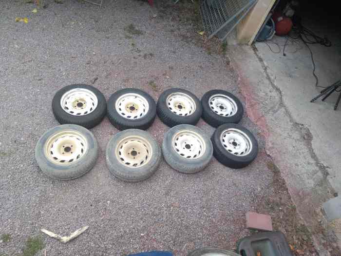 Lot de 8 jantes 106 rallye 1
