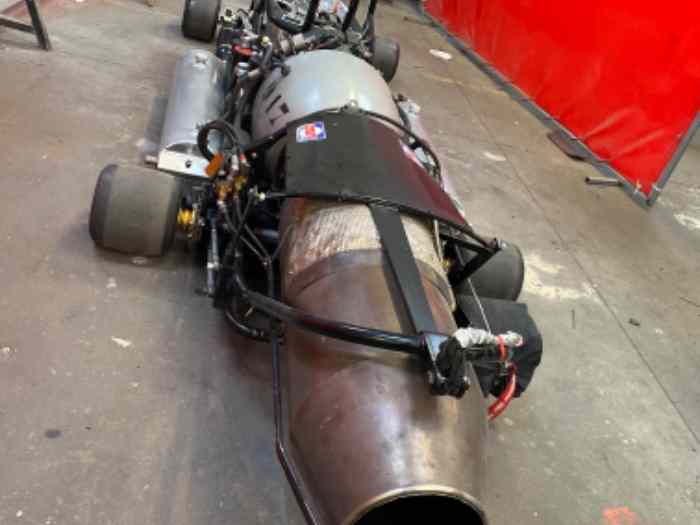 Dragster jetcar 2000cv 2