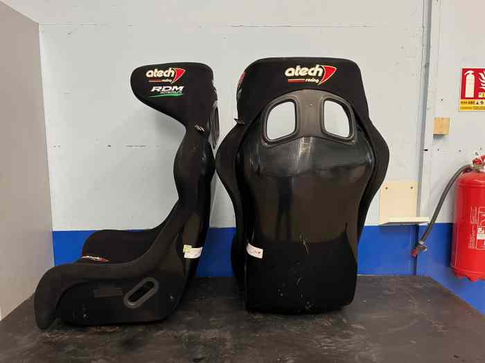 Vends 2 bacquets atech racing 1