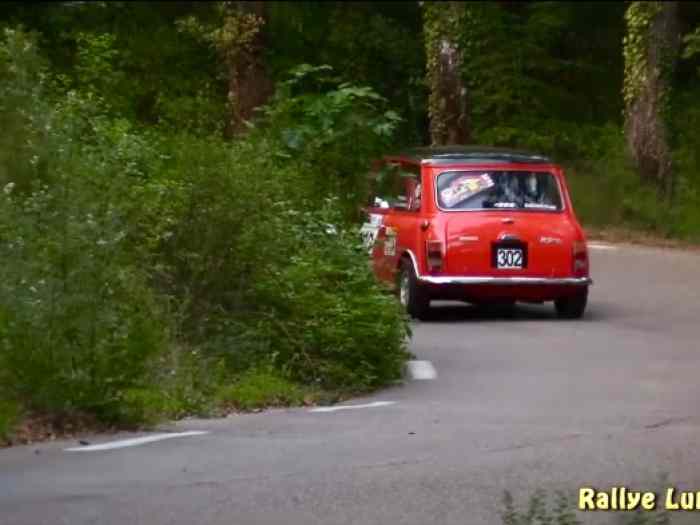 Mini british leyland cooper 1300 5