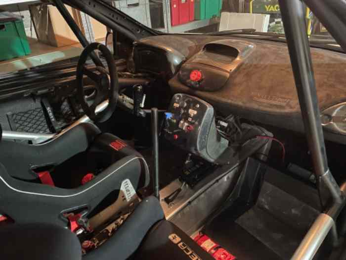 Clio r3 max