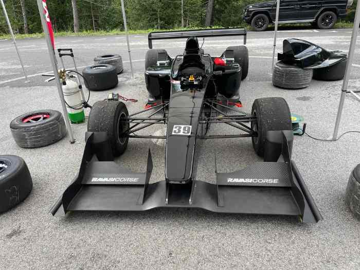 Reynard 1KL F3000 - MUGEN TOMEI V8 évo...