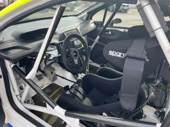 Peugeot 208 R2 FULL EVO 5