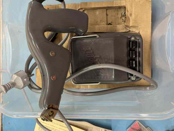 Retailleuse pneus Rillfit 4 0