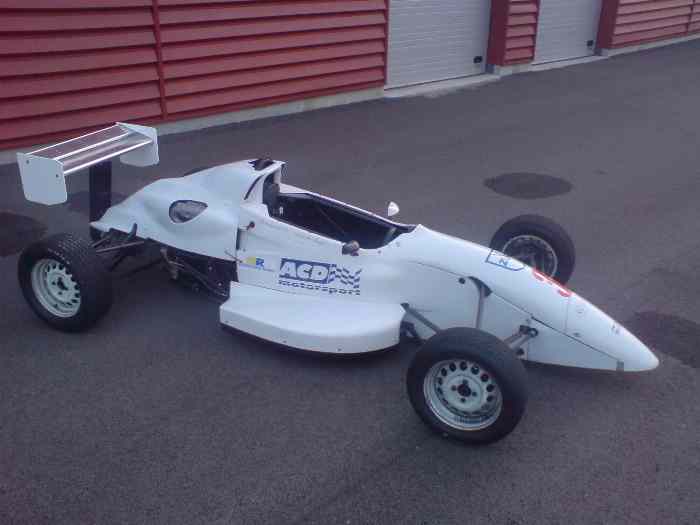 voiture de course monoplace pour track-day 1