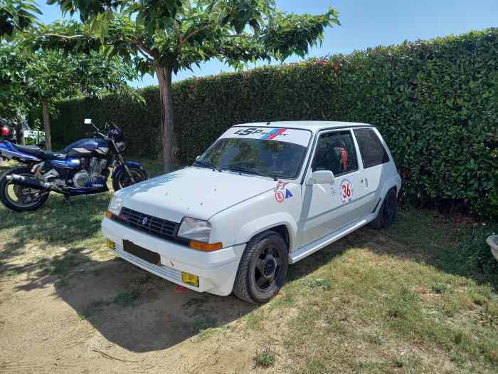 Super 5 GT Turbo VHC