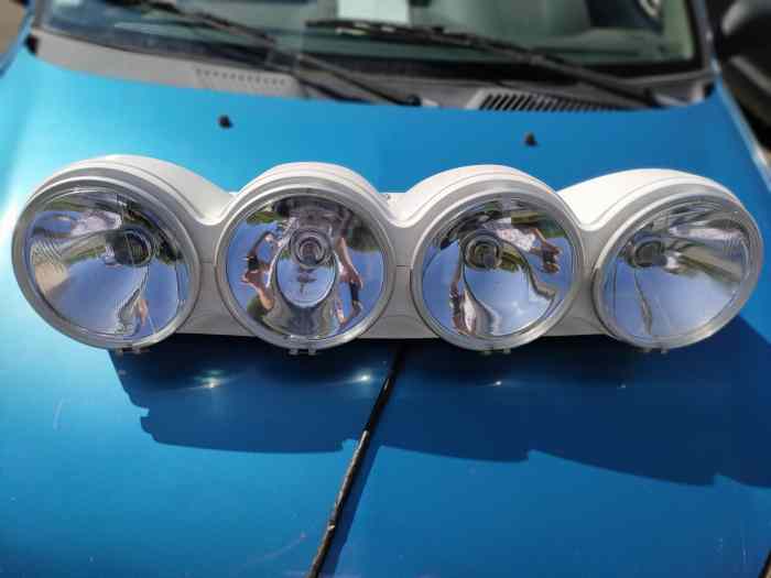 Rampe de phare subaru sti7