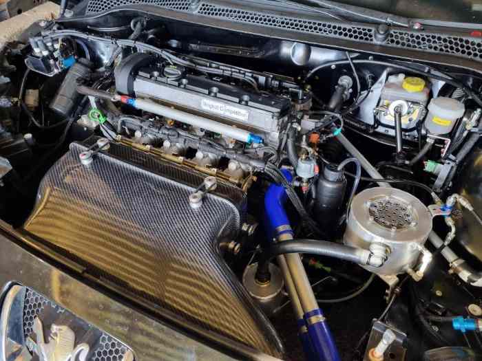 moteur EW10J4S 232cv