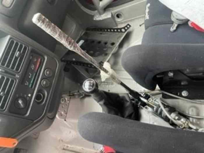 Super Peugeot 106 S16 préparée rallye 4