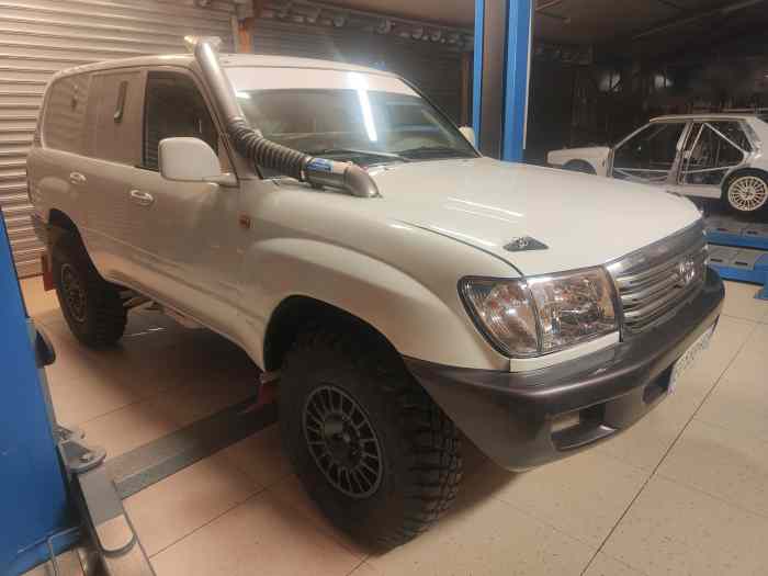 Toyota hdj 100 T1 ex usine 2