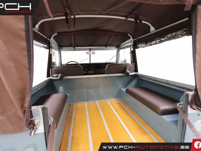 LAND ROVER Series III Cabriolet + Overdrive FULLY RESTORED