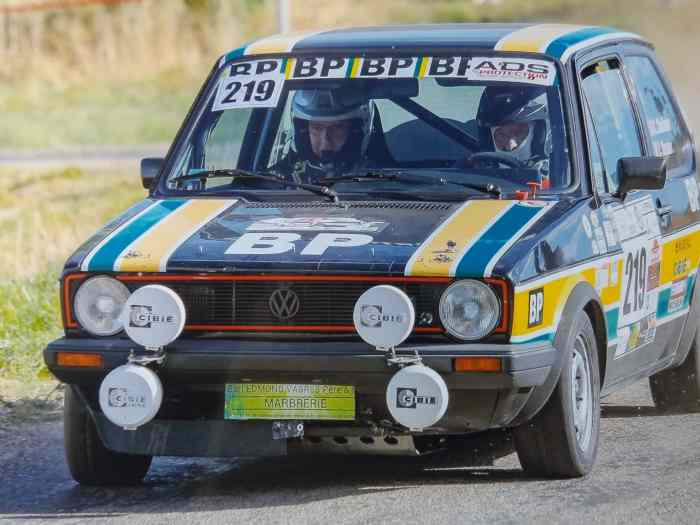 Rampe de levage professionelle - pièces et voitures de course à vendre, de  rallye et de circuit.