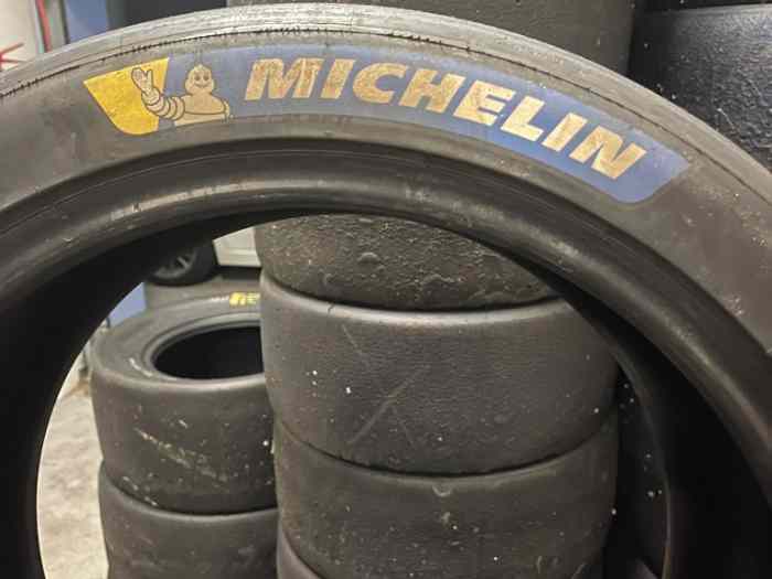 Michelin 25/64-18 0